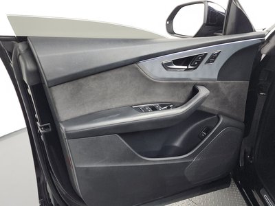 صورة مصغرة 14 لـ 2021 AUDI Q8