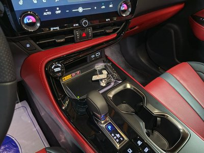 2025 LEXUS NX 照片 9