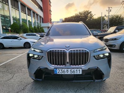 صورة 1 لـ 2026 BMW X7