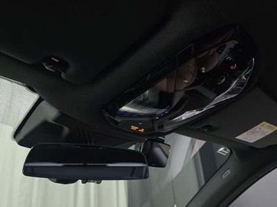 2024 BMW 5 SERIES — миниатюра 25