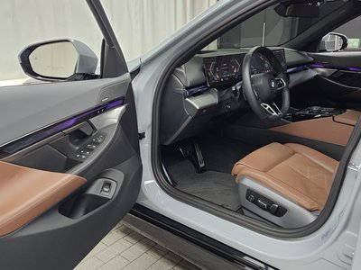 2024 BMW 5 SERIES — миниатюра 13