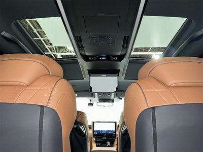 TOYOTA VELLFIRE - 10