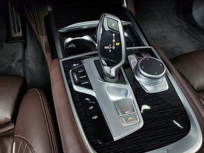 BMW 7 SERIES - 9