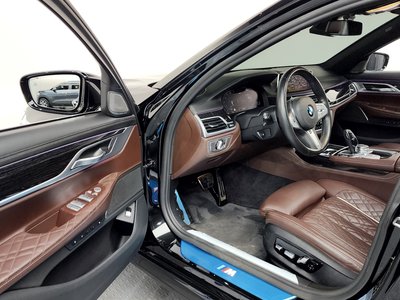 BMW 7 SERIES - 10