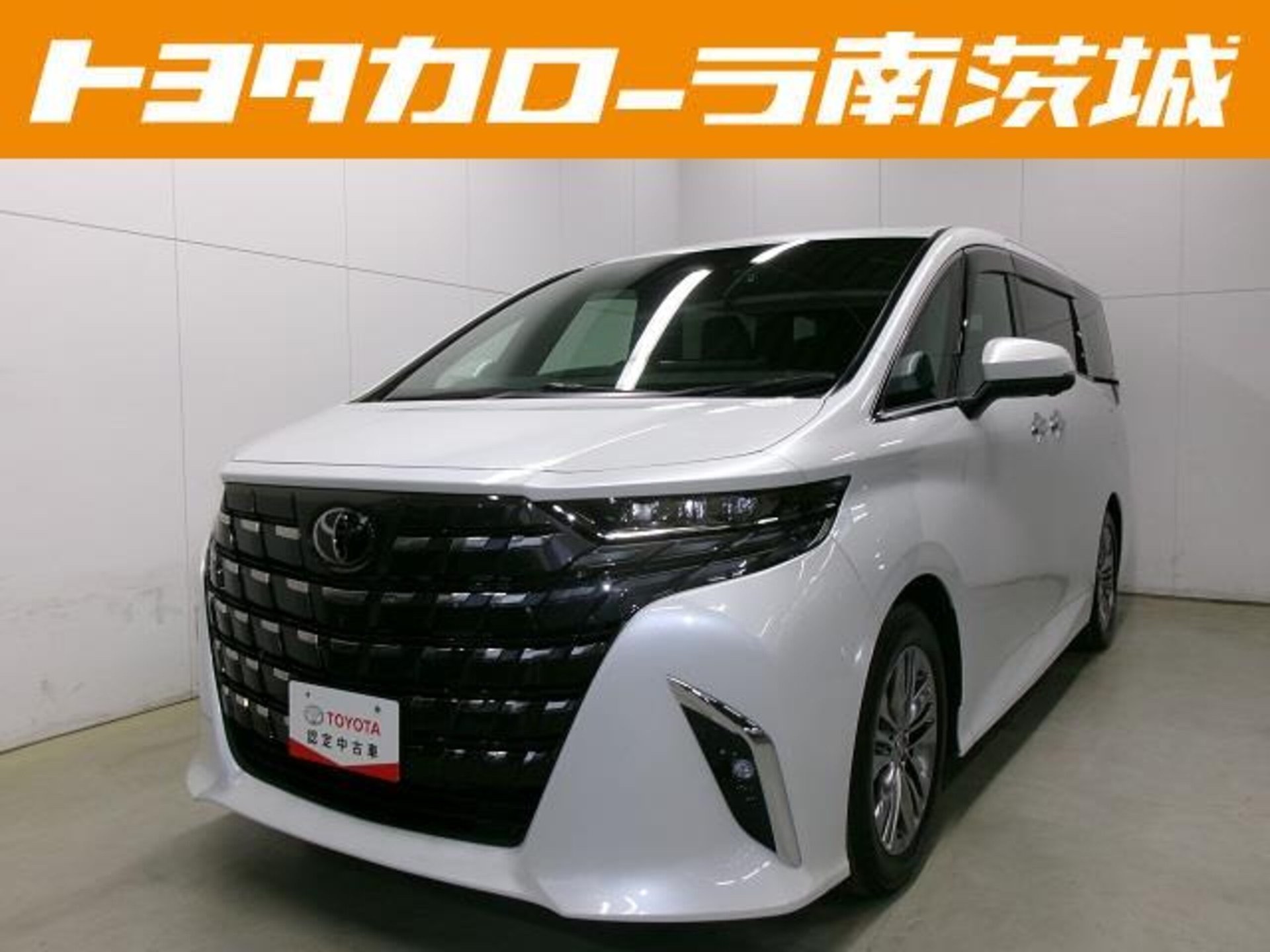 TOYOTA ALPHARD - View 1