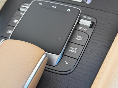 2026 Mercedes-BENZ GLS 缩略图 40
