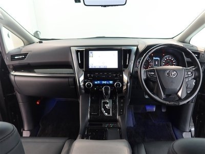 TOYOTA ALPHARD - 8