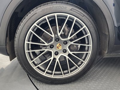PORSCHE CAYENNE - 6