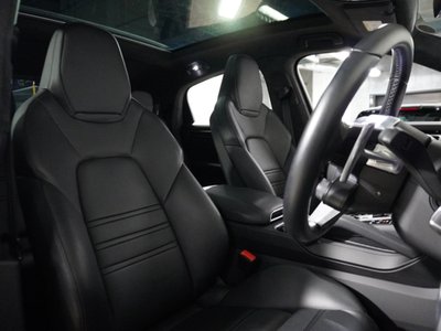 PORSCHE CAYENNE - 10