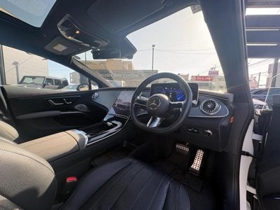 MERCEDES-BENZ EQS - 5