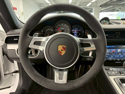 صورة مصغرة 30 لـ 2014 Porsche 911
