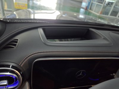 MERCEDES-BENZ GLC - 2