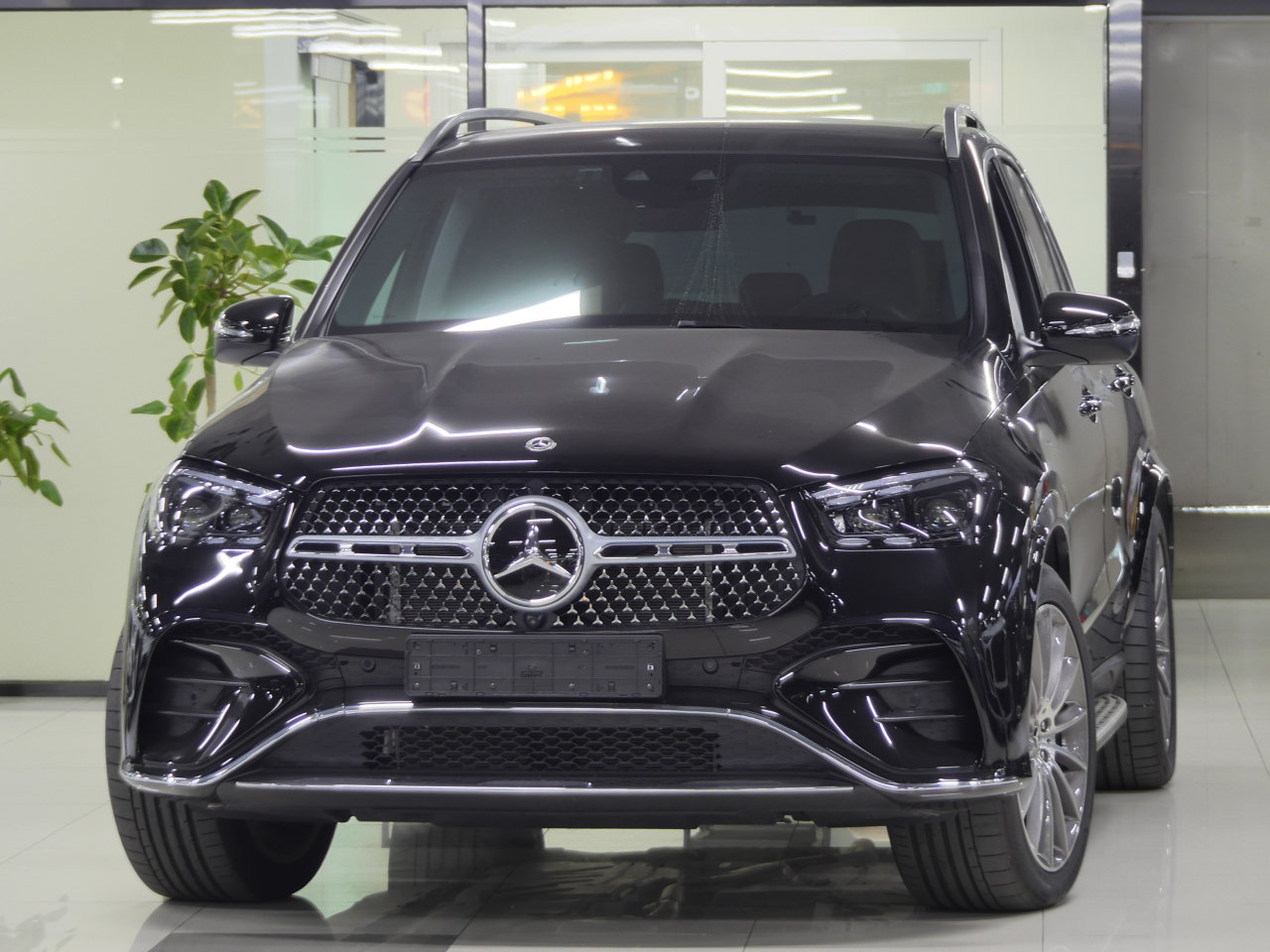 MERCEDES-BENZ GLE - View 1