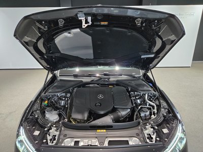 MERCEDES-BENZ E-CLASS - 7