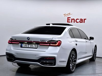 BMW 7 SERIES - 4