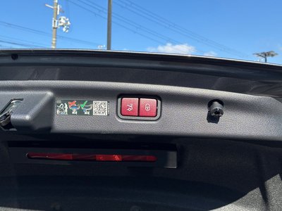 MERCEDES-BENZ C-CLASS - 9