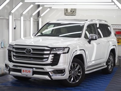 TOYOTA LAND CRUISER 300 - 1