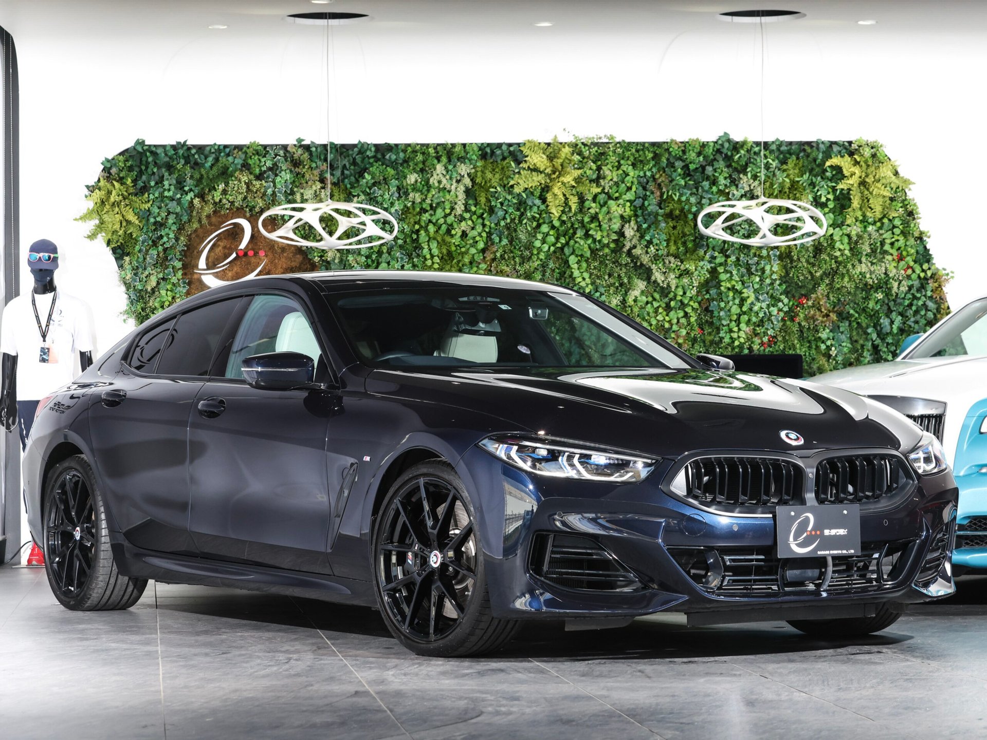 BMW 8 SERIES GRAN COUPE - View 1