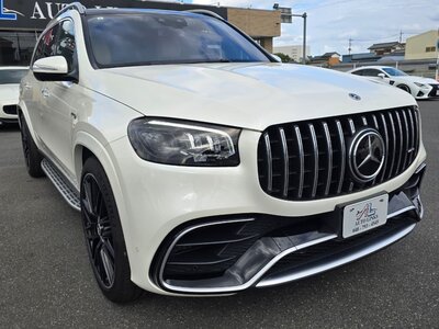 MERCEDES-BENZ GLS AMG