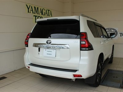 TOYOTA LAND CRUISER PRADO - 3