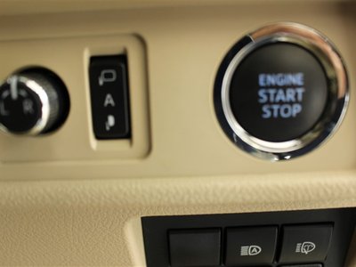 TOYOTA LAND CRUISER PRADO - 5