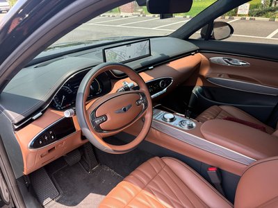 2022 Genesis GV70 photo 10