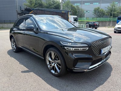 2022 Genesis GV70 photo 7