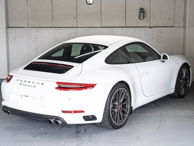 PORSCHE 911 - 9