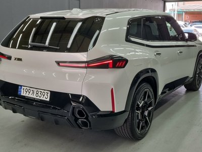 2023 BMW XM — фото 5