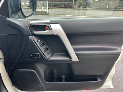 2021 Toyota LAND CRUISER PRADO 缩略图 26