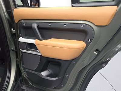 2022 LAND Rover DEFENDER — миниатюра 15