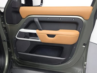 2022 LAND Rover DEFENDER — миниатюра 14