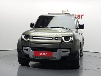 LAND ROVER DEFENDER - 2