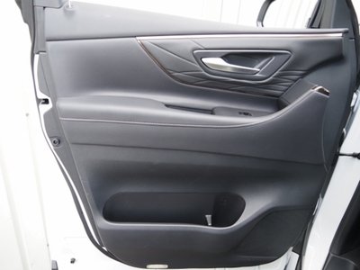 صورة مصغرة 73 لـ 2025 Toyota ALPHARD