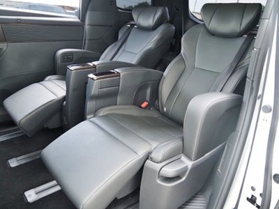 صورة مصغرة 33 لـ 2025 Toyota ALPHARD