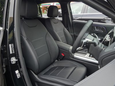 MERCEDES-BENZ GLA - 8