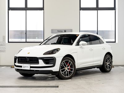 2023 Porsche MACAN photo 1