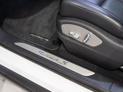 صورة مصغرة 33 لـ 2023 Porsche MACAN