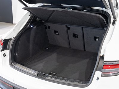 صورة مصغرة 15 لـ 2023 Porsche MACAN