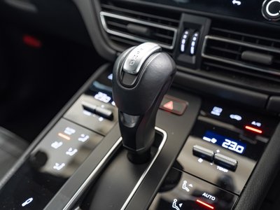 صورة مصغرة 42 لـ 2023 Porsche MACAN
