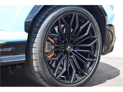 صورة مصغرة 11 لـ 2025 Lamborghini URUS