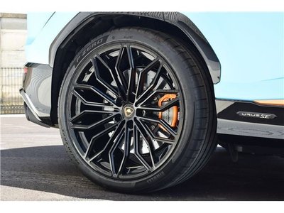 صورة مصغرة 12 لـ 2025 Lamborghini URUS