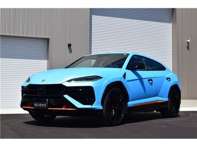 صورة 1 لـ 2025 Lamborghini URUS
