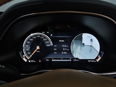 GENESIS GV80 - 8