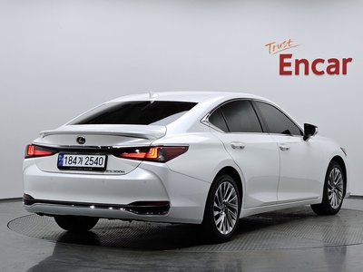 LEXUS ES - 4