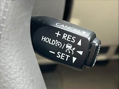 TOYOTA LAND CRUISER PRADO - 10