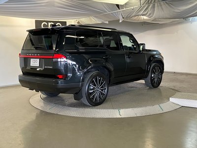صورة 10 لـ 2025 Lexus GX