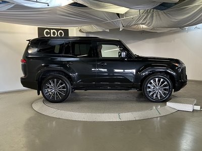2025 Lexus GX thumbnail 11