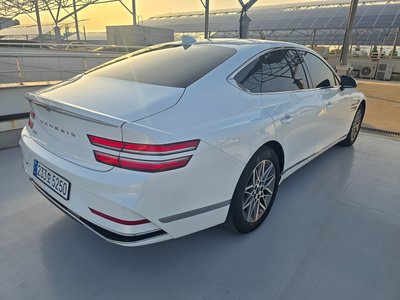 GENESIS G80 (RG3) - 5