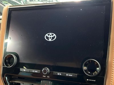 TOYOTA VELLFIRE - 6